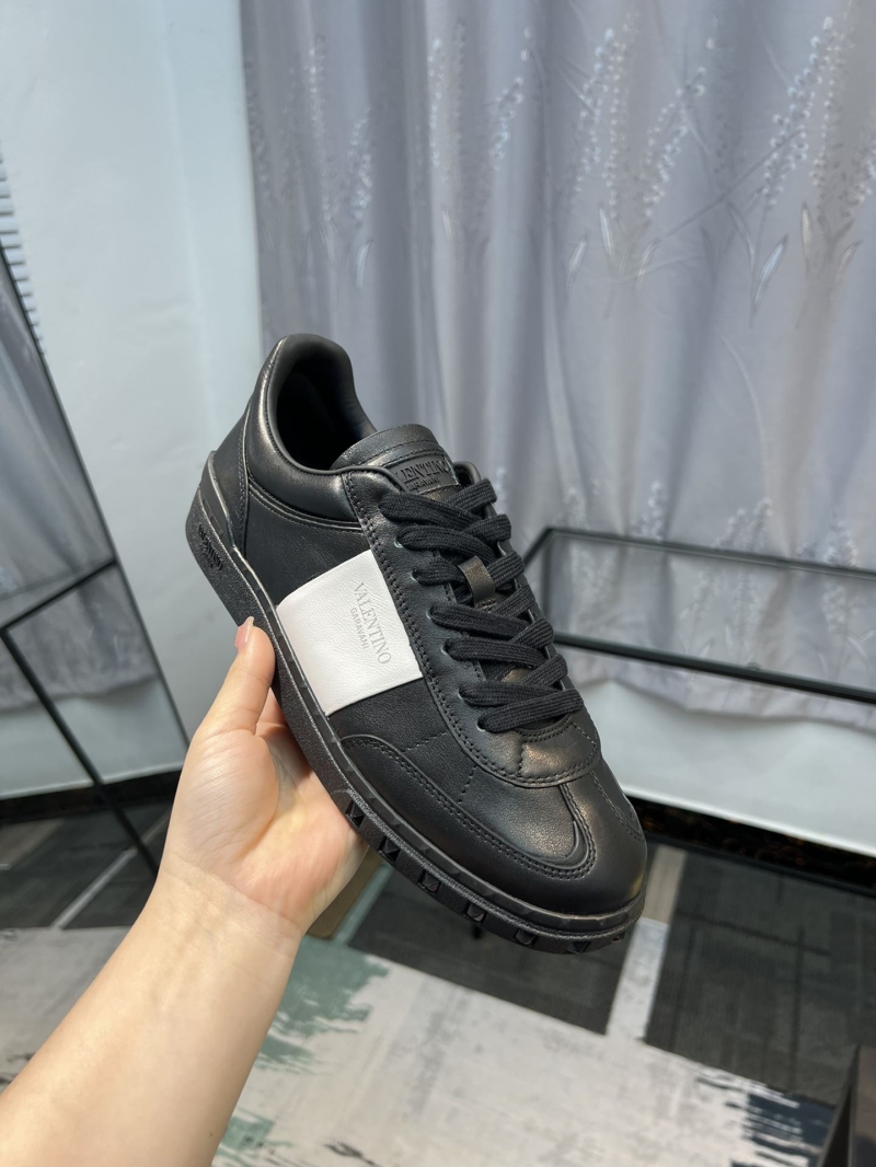 Valentino Sneakers